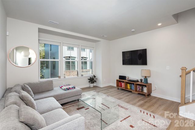 144 Millsbee Lane, Charlotte, NC 28205