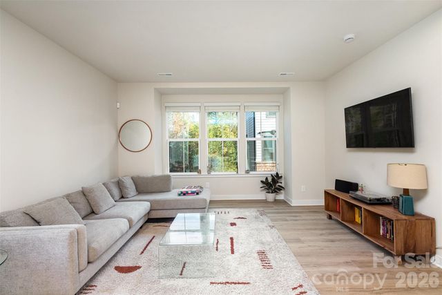 144 Millsbee Lane, Charlotte, NC 28205