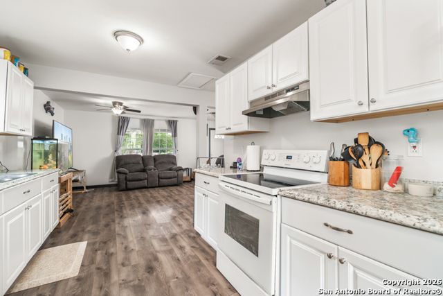 121 vista, San Antonio, TX 78210