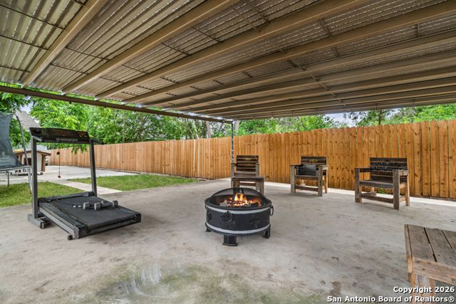 121 vista, San Antonio, TX 78210