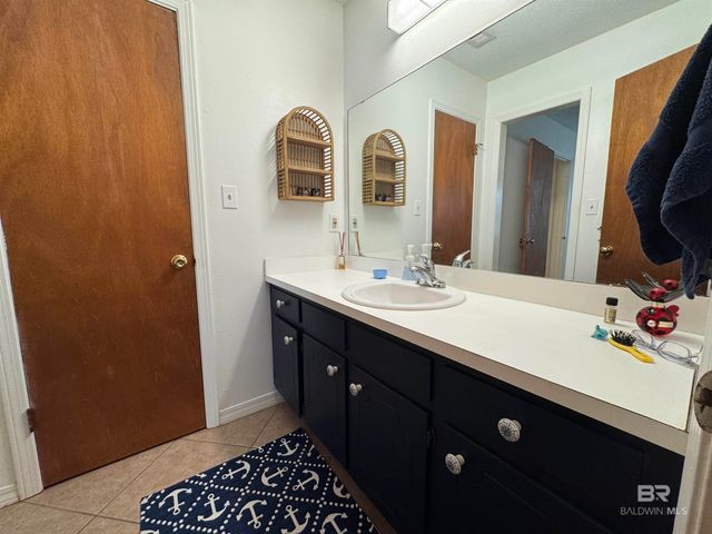 500 Grant Street 101-A, Daphne, AL 36526