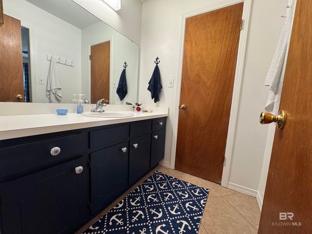 500 Grant Street 101-A, Daphne, AL 36526