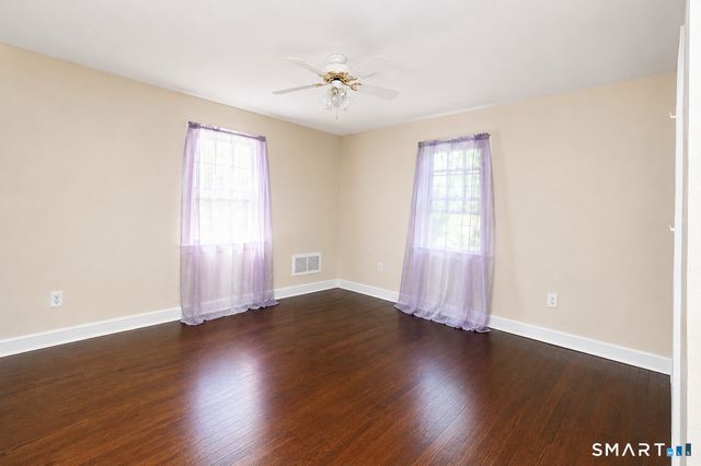 242 Victoria Road, Hartford, CT 06114