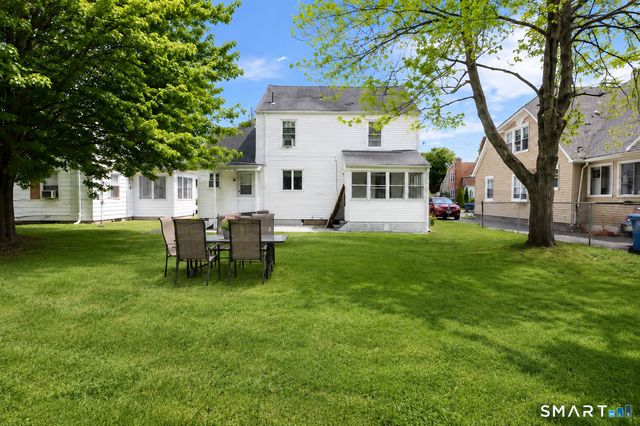 242 Victoria Road, Hartford, CT 06114