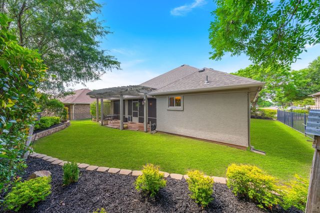 9604 Pinewood Drive, Denton, TX 76207