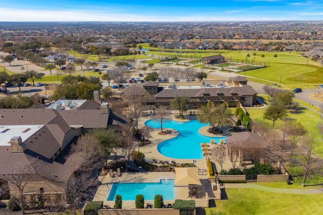 9604 Pinewood Drive, Denton, TX 76207