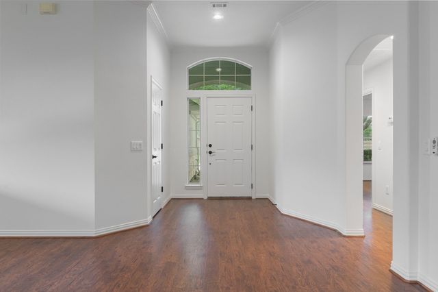 9604 Pinewood Drive, Denton, TX 76207