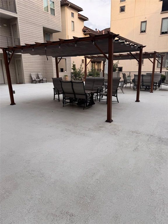 4819 Caroline Street 103, Houston, TX 77004