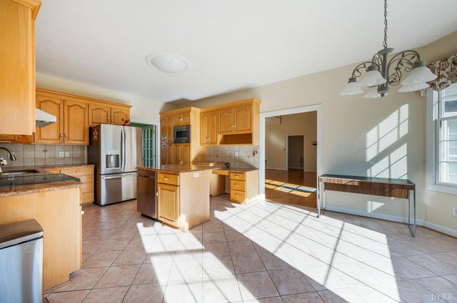 1344 Shasta Lane, Forest, VA 24551