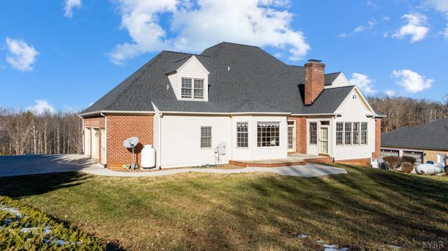 1344 Shasta Lane, Forest, VA 24551