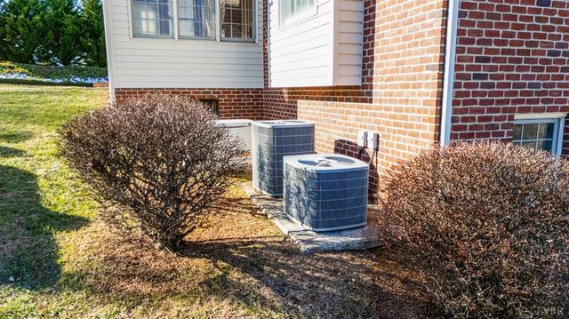 1344 Shasta Lane, Forest, VA 24551