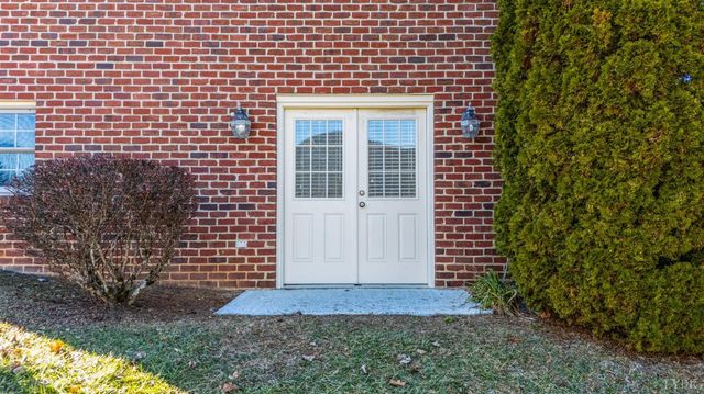 1344 Shasta Lane, Forest, VA 24551