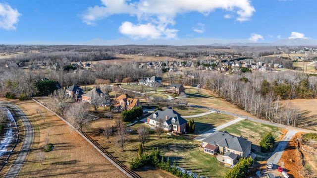 1344 Shasta Lane, Forest, VA 24551