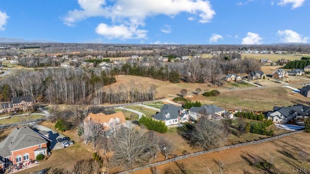 1344 Shasta Lane, Forest, VA 24551