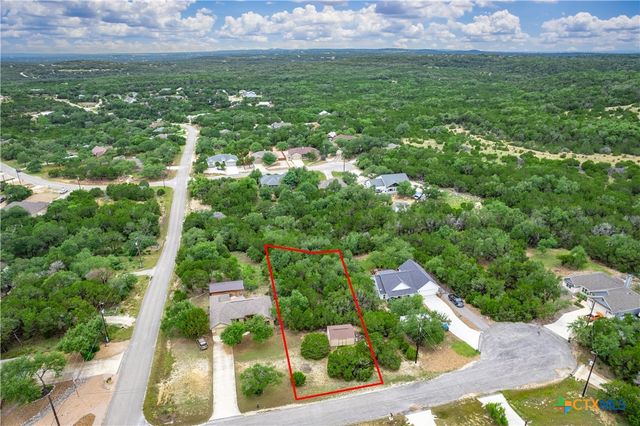 125 Garrett Way, Canyon Lake, TX 78133
