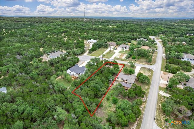 125 Garrett Way, Canyon Lake, TX 78133