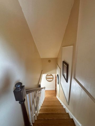 736 E Lakeshore Drive, Burnside, KY 42519