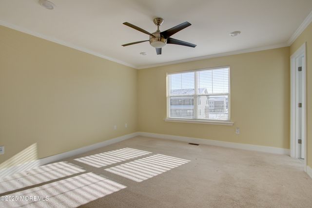 26 Mariveles Way, Tinton Falls, NJ 07724