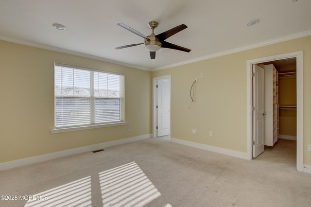 26 Mariveles Way, Tinton Falls, NJ 07724