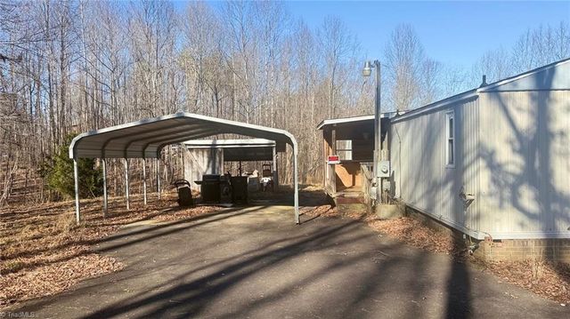 1155 Delta Acres Road, Sandy Ridge, NC 27046