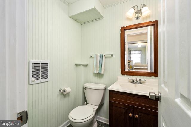 215 GREELEY ST, Hightstown, NJ 08520