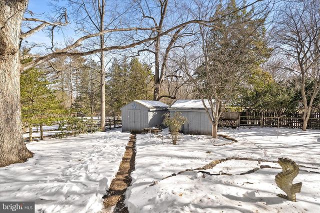 215 GREELEY ST, Hightstown, NJ 08520