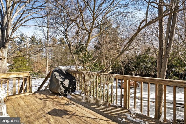 215 GREELEY ST, Hightstown, NJ 08520