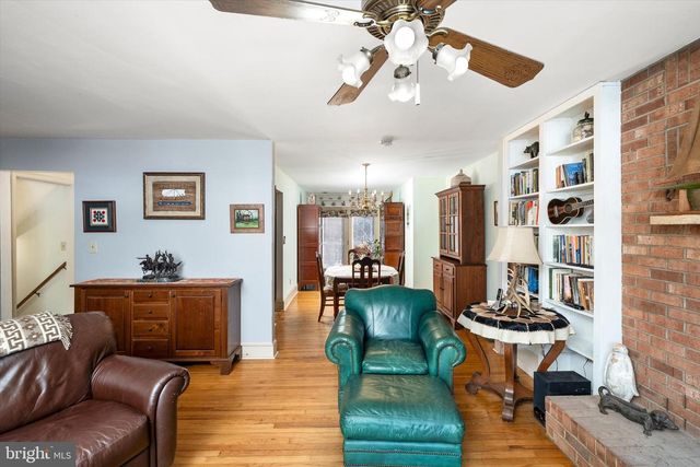 215 GREELEY ST, Hightstown, NJ 08520