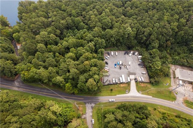 000 Allatoona Gateway Road, Acworth, GA 30102