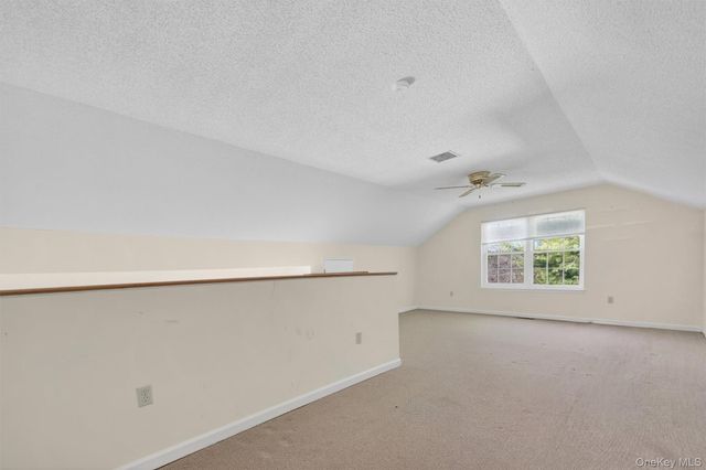 16 Juniper Lane, Pawling, NY 12564