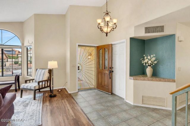 1111 W Graythorn Place, Tucson, AZ 85737