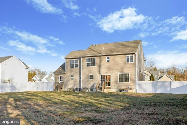 106 NOTTINGHAM LN, Newfield, NJ 08344