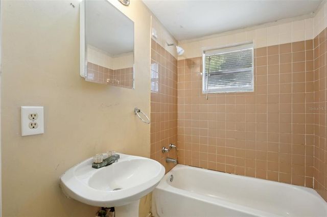 806 AVENUE O SW, Winter Haven, FL 33880