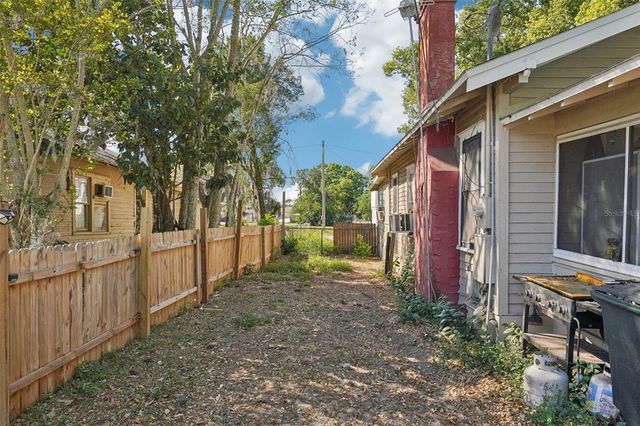 806 AVENUE O SW, Winter Haven, FL 33880