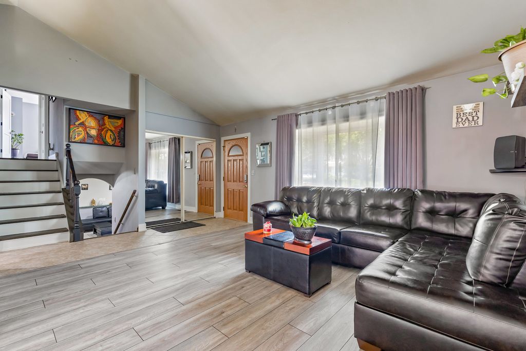 850 Silverwood Court, Lake Zurich, IL 60047 — photo 3