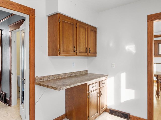 2407 Henry STREET, Sheboygan, WI 53081