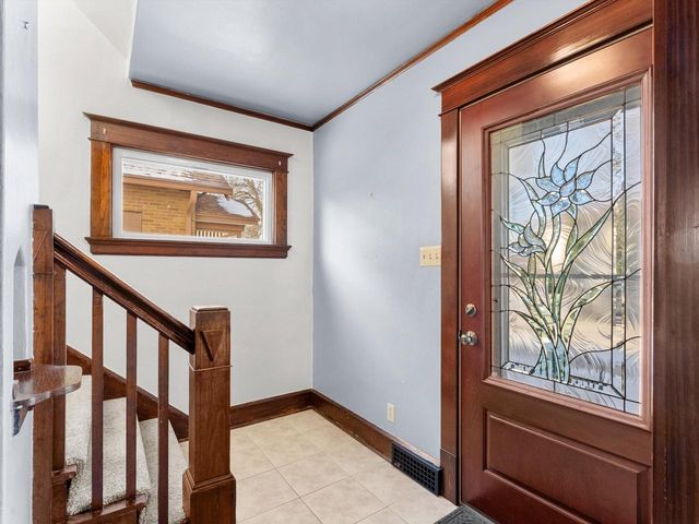 2407 Henry STREET, Sheboygan, WI 53081