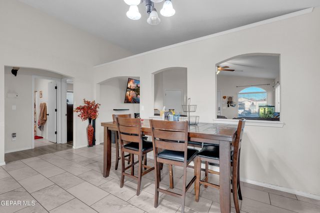 11128 IDA COLDWELL Lane, El Paso, TX 79927