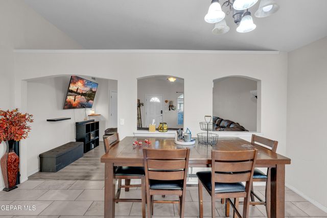 11128 IDA COLDWELL Lane, El Paso, TX 79927