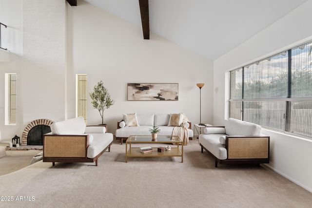 2132 N 63rd Place, Mesa, AZ 85215