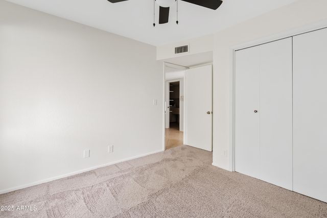 2132 N 63rd Place, Mesa, AZ 85215