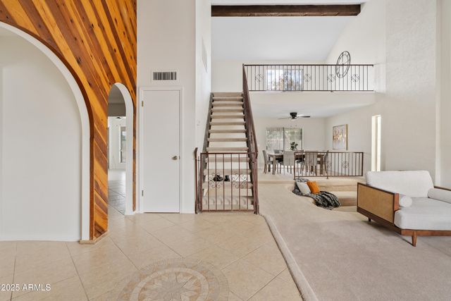 2132 N 63rd Place, Mesa, AZ 85215