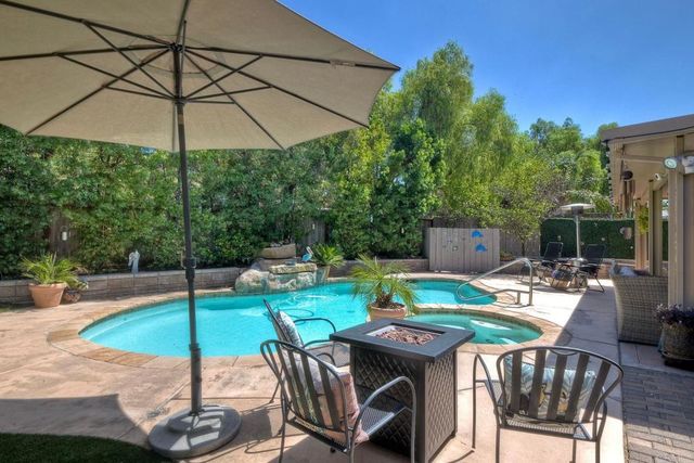 2176 Splendorwood Place, Escondido, CA 92026