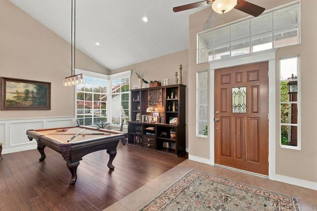 2176 Splendorwood Place, Escondido, CA 92026
