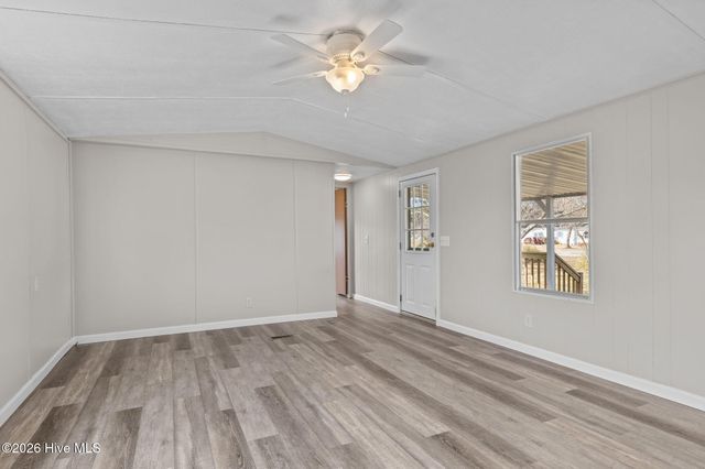 670 Straits Road, Gloucester, NC 28528