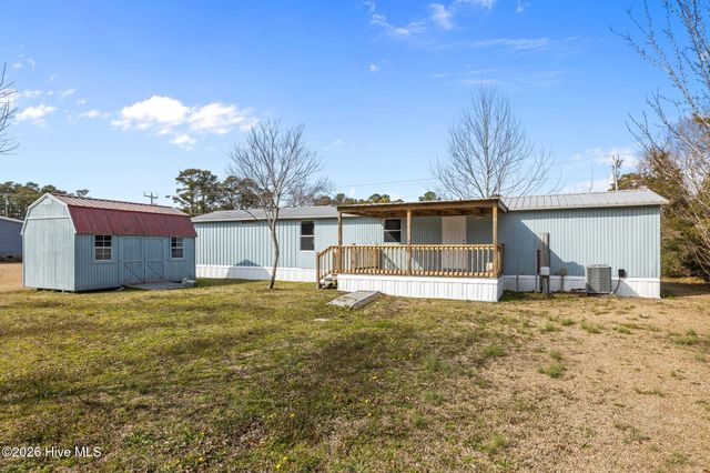 670 Straits Road, Gloucester, NC 28528
