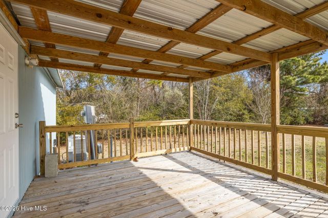 670 Straits Road, Gloucester, NC 28528