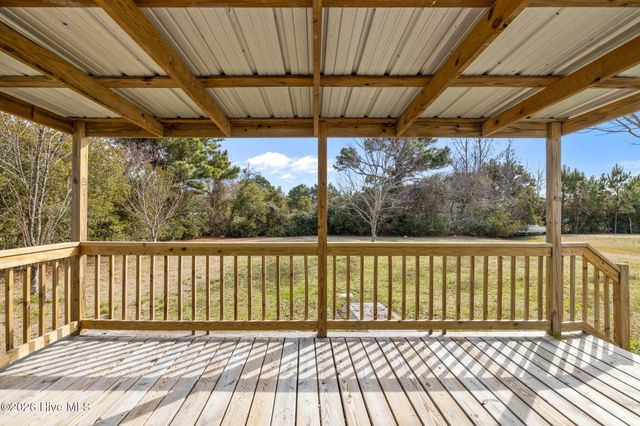 670 Straits Road, Gloucester, NC 28528