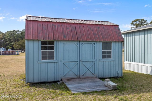 670 Straits Road, Gloucester, NC 28528