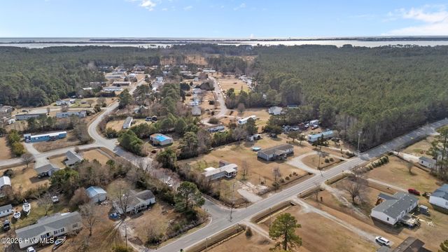 670 Straits Road, Gloucester, NC 28528